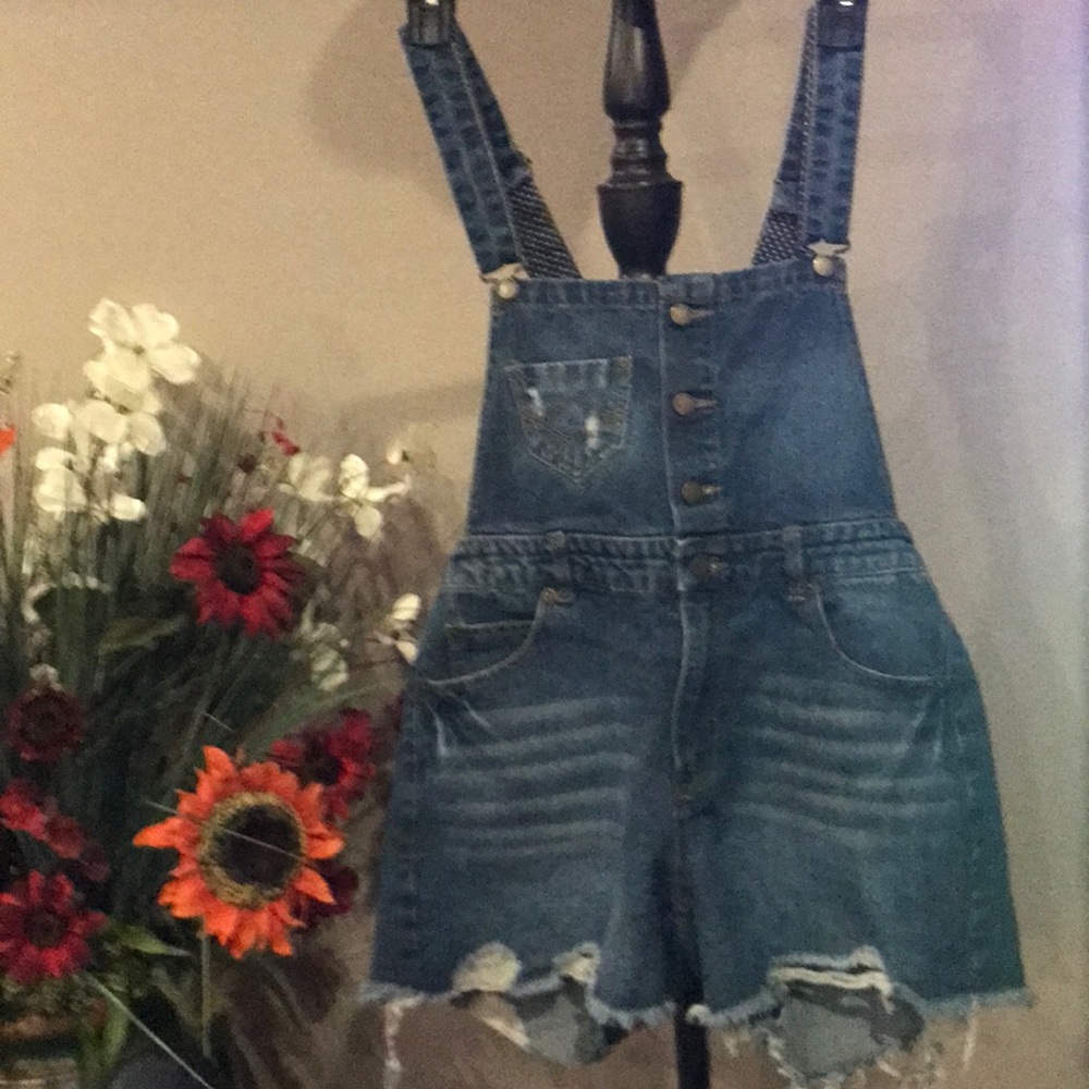 Distressed jean short overalls